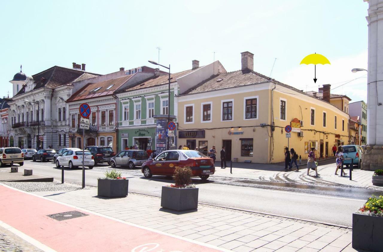 The Yellow Umbrella Studio Kolozsvár Kültér fotó