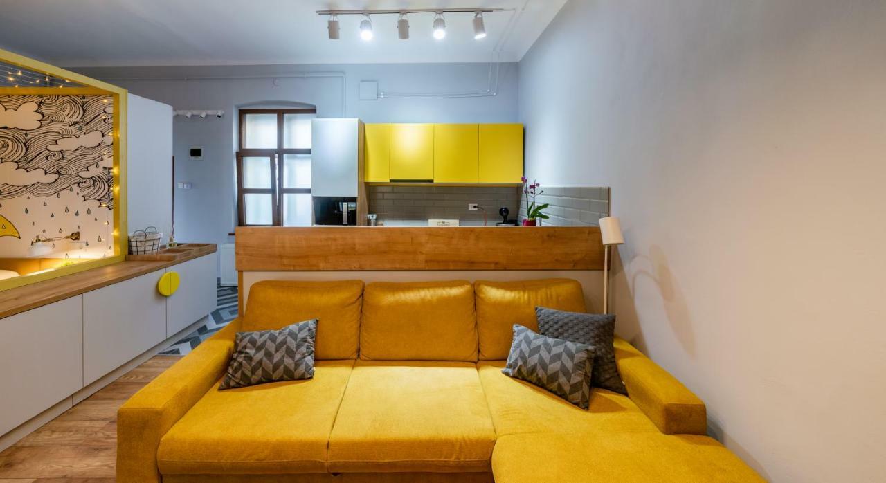 The Yellow Umbrella Studio Kolozsvár Kültér fotó