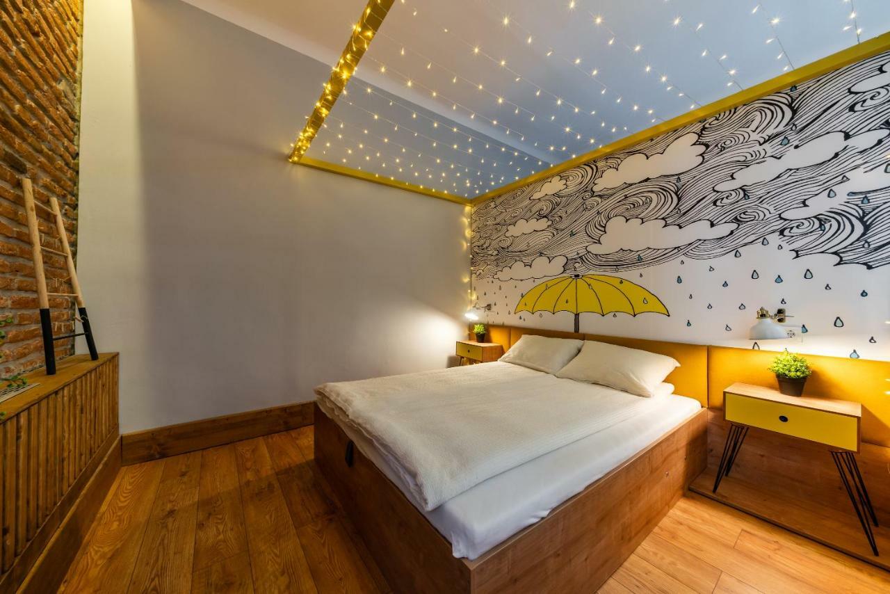 The Yellow Umbrella Studio Kolozsvár Kültér fotó